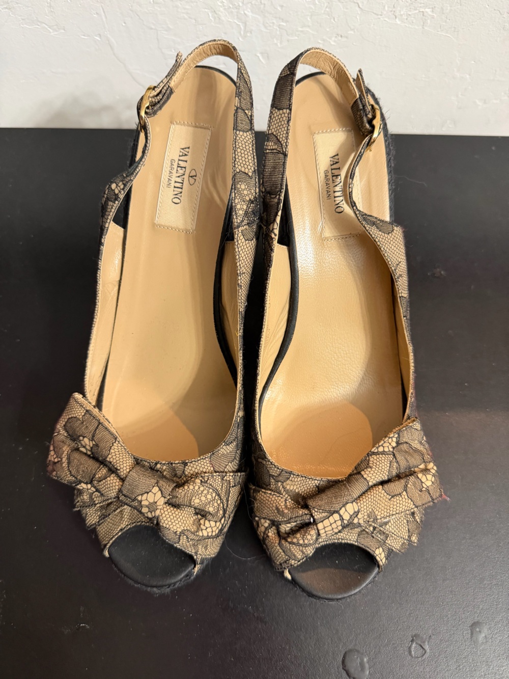Valentino Garavani Black and Beige Lace Bow Slingback Wedges